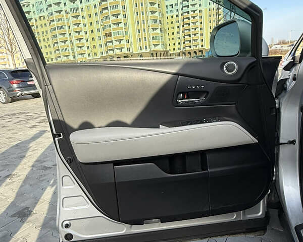 Сірий Лексус РХ, об'ємом двигуна 3.46 л та пробігом 190 тис. км за 17800 $, фото 11 на Automoto.ua
