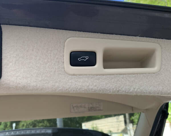 Сірий Лексус РХ, об'ємом двигуна 3.46 л та пробігом 135 тис. км за 25000 $, фото 14 на Automoto.ua