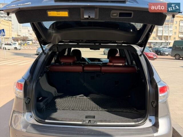 Серый Лексус РХ, объемом двигателя 3.46 л и пробегом 193 тыс. км за 23500 $, фото 16 на Automoto.ua