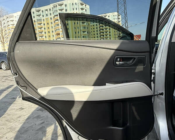 Сірий Лексус РХ, об'ємом двигуна 3.46 л та пробігом 190 тис. км за 17800 $, фото 17 на Automoto.ua