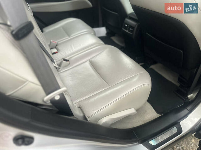 Серый Лексус РХ, объемом двигателя 3.46 л и пробегом 150 тыс. км за 18900 $, фото 12 на Automoto.ua