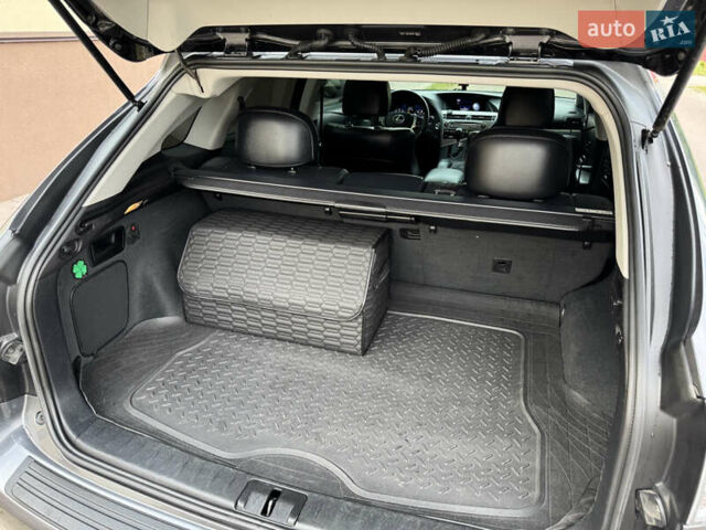 Серый Лексус РХ, объемом двигателя 3.5 л и пробегом 227 тыс. км за 21800 $, фото 16 на Automoto.ua