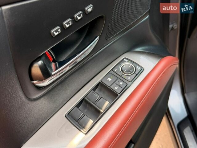 Серый Лексус РХ, объемом двигателя 3.46 л и пробегом 193 тыс. км за 23500 $, фото 9 на Automoto.ua