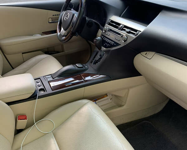 Сірий Лексус РХ, об'ємом двигуна 3.46 л та пробігом 135 тис. км за 25000 $, фото 6 на Automoto.ua