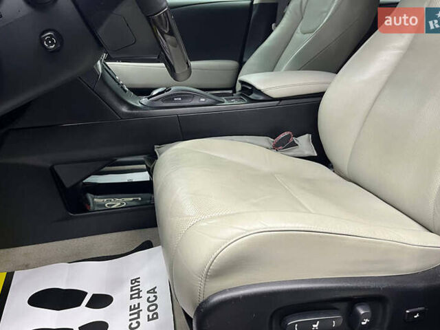 Серый Лексус РХ, объемом двигателя 3.46 л и пробегом 129 тыс. км за 21300 $, фото 9 на Automoto.ua