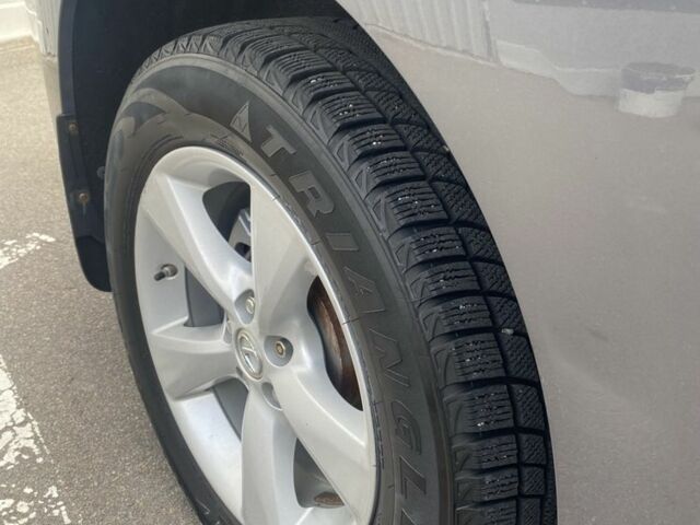 Лексус РХ 2014 в Белой Церкве на Automoto.ua Серый Лексус РХ, объемом двигателя 3.5 л и пробегом 114 тыс. км за 21800 $, фото 9 на Automoto.ua