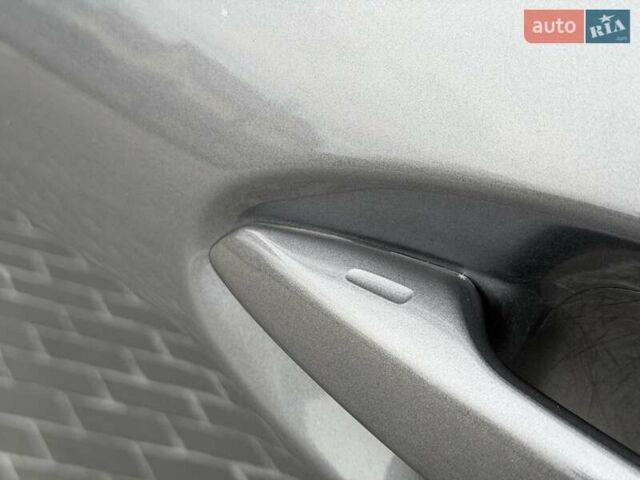 Сірий Лексус РХ, об'ємом двигуна 3.46 л та пробігом 136 тис. км за 22900 $, фото 30 на Automoto.ua