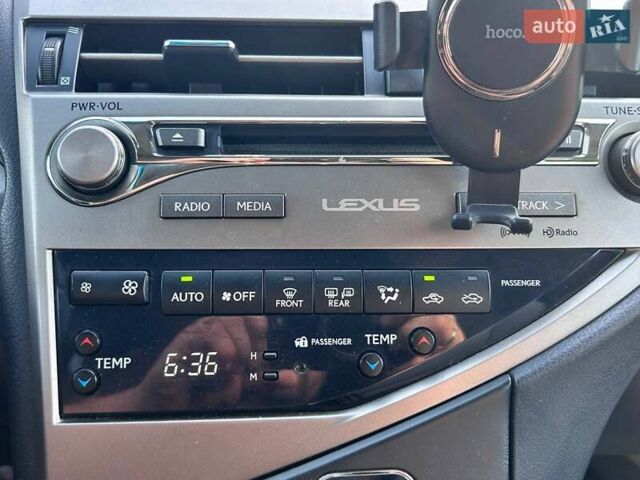 Лексус РХ 2014 в Одессе на Automoto.ua Серый Лексус РХ, объемом двигателя 3.46 л и пробегом 260 тыс. км за 18800 $, фото 27 на Automoto.ua
