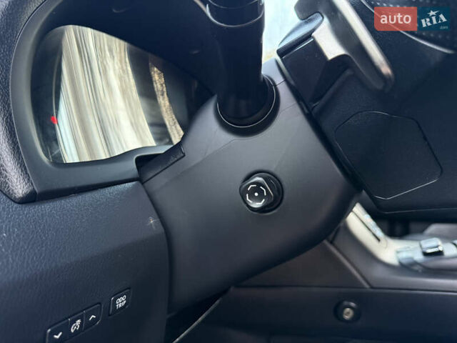 Серый Лексус РХ, объемом двигателя 3.46 л и пробегом 227 тыс. км за 19999 $, фото 26 на Automoto.ua