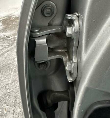 Сірий Лексус РХ, об'ємом двигуна 3.46 л та пробігом 139 тис. км за 22500 $, фото 29 на Automoto.ua