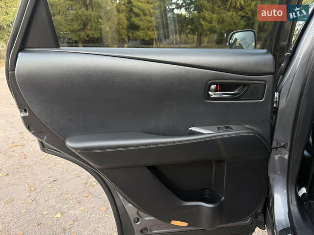 Серый Лексус РХ, объемом двигателя 3.5 л и пробегом 227 тыс. км за 21999 $, фото 45 на Automoto.ua