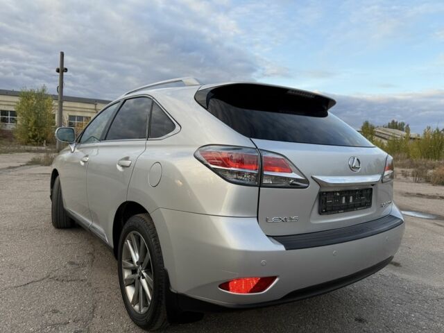 Лексус РХ 2014 в Изюме на Automoto.ua Серый Лексус РХ, объемом двигателя 3.5 л и пробегом 280 тыс. км за 16999 $, фото 5 на Automoto.ua