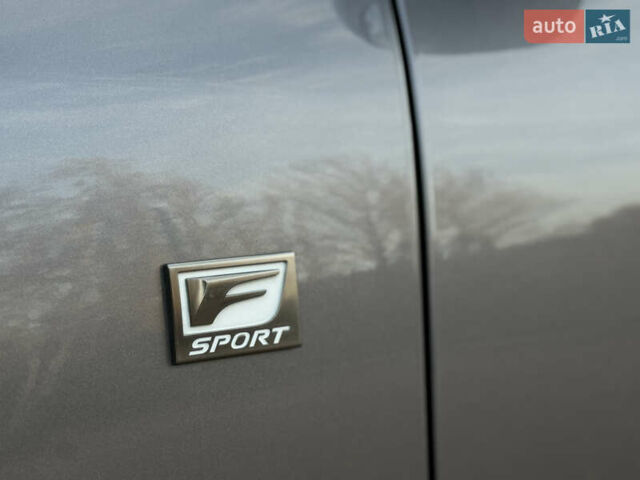 Серый Лексус РХ, объемом двигателя 3.5 л и пробегом 227 тыс. км за 21999 $, фото 14 на Automoto.ua