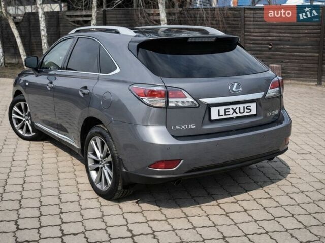 Серый Лексус РХ, объемом двигателя 3.5 л и пробегом 230 тыс. км за 18900 $, фото 1 на Automoto.ua