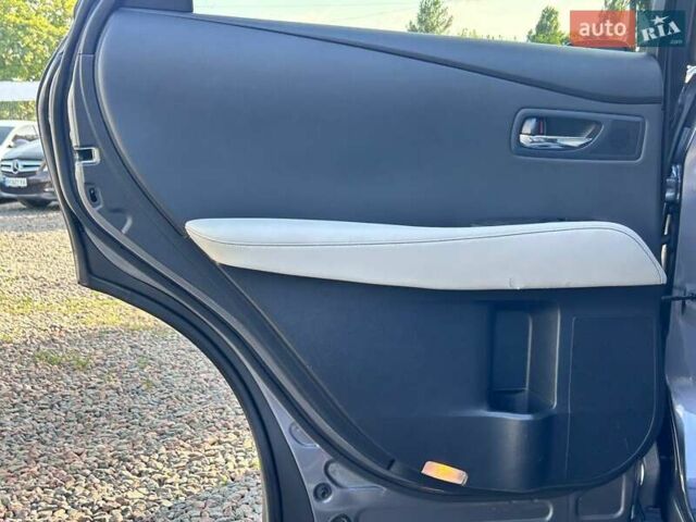 Лексус РХ 2014 в Одессе на Automoto.ua Серый Лексус РХ, объемом двигателя 3.46 л и пробегом 260 тыс. км за 18800 $, фото 29 на Automoto.ua