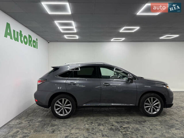 Серый Лексус РХ, объемом двигателя 3.46 л и пробегом 159 тыс. км за 21999 $, фото 3 на Automoto.ua