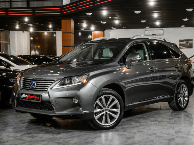Сірий Лексус РХ, об'ємом двигуна 35 л та пробігом 80 тис. км за 31000 $, фото 3 на Automoto.ua