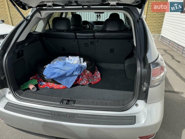 Сірий Лексус РХ, об'ємом двигуна 3.46 л та пробігом 130 тис. км за 18000 $, фото 12 на Automoto.ua