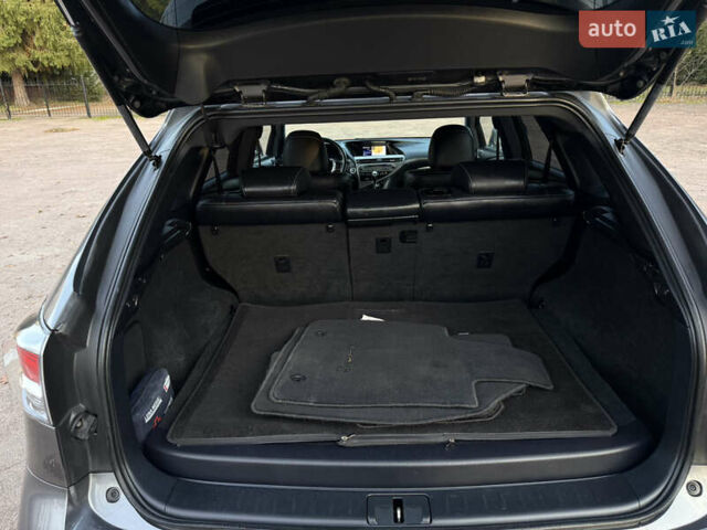 Серый Лексус РХ, объемом двигателя 3.5 л и пробегом 227 тыс. км за 21999 $, фото 47 на Automoto.ua