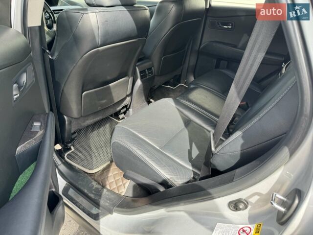Сірий Лексус РХ, об'ємом двигуна 3.46 л та пробігом 130 тис. км за 18000 $, фото 13 на Automoto.ua