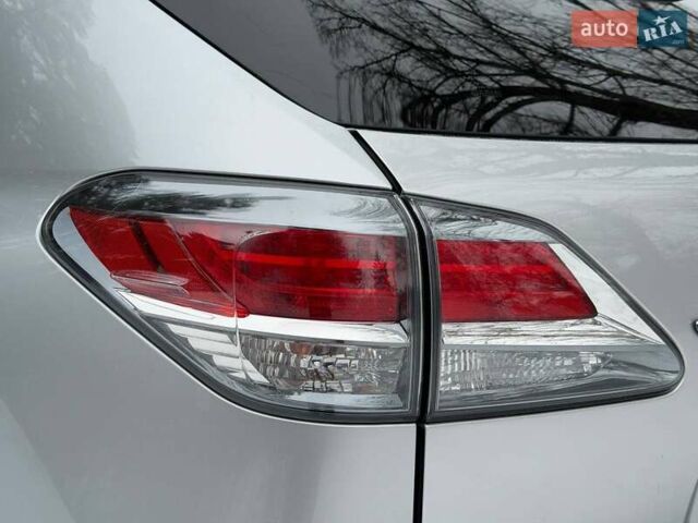 Сірий Лексус РХ, об'ємом двигуна 3.46 л та пробігом 198 тис. км за 17850 $, фото 17 на Automoto.ua