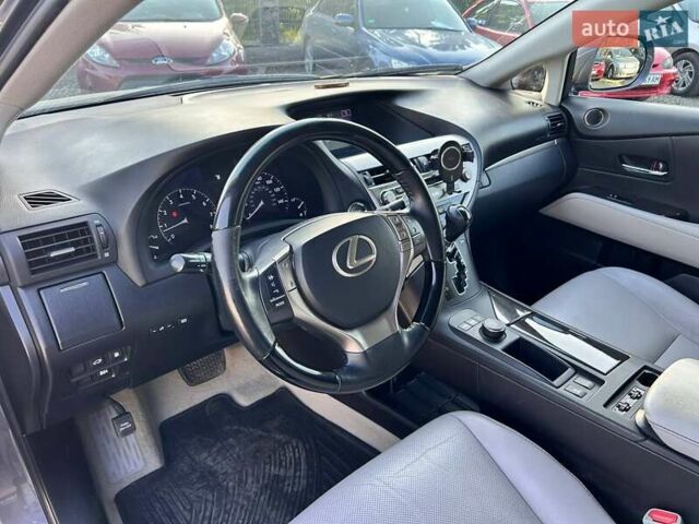 Лексус РХ 2014 в Одессе на Automoto.ua Серый Лексус РХ, объемом двигателя 3.46 л и пробегом 260 тыс. км за 18800 $, фото 18 на Automoto.ua