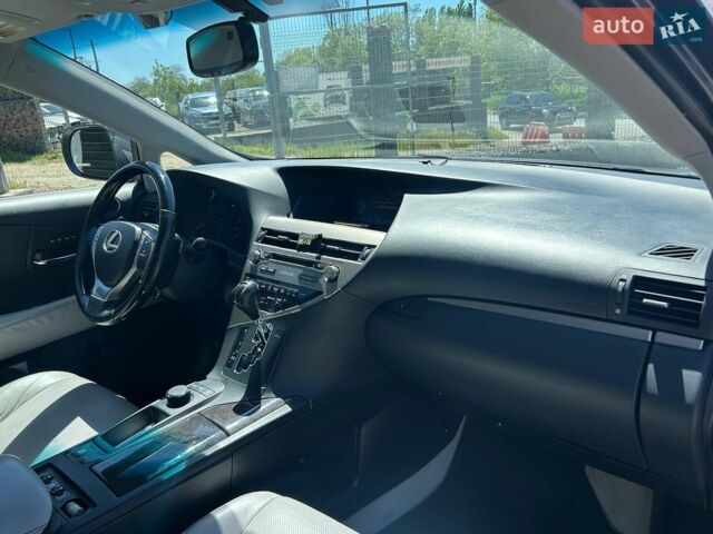 Серый Лексус РХ, объемом двигателя 3.46 л и пробегом 267 тыс. км за 20700 $, фото 38 на Automoto.ua
