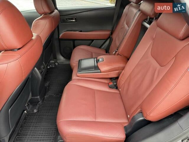 Серый Лексус РХ, объемом двигателя 3.46 л и пробегом 135 тыс. км за 23700 $, фото 96 на Automoto.ua