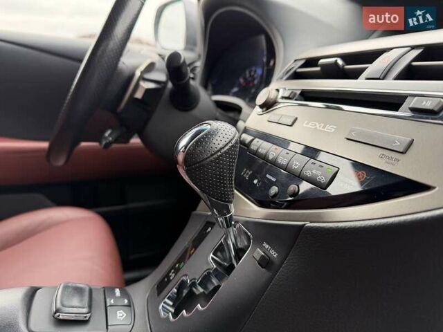 Серый Лексус РХ, объемом двигателя 3.46 л и пробегом 135 тыс. км за 23700 $, фото 123 на Automoto.ua