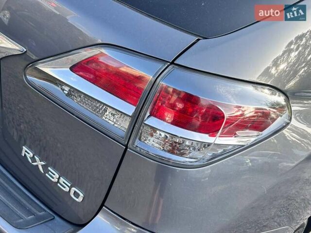 Лексус РХ 2014 в Одессе на Automoto.ua Серый Лексус РХ, объемом двигателя 3.46 л и пробегом 260 тыс. км за 18800 $, фото 9 на Automoto.ua