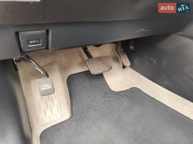 Серый Лексус РХ, объемом двигателя 3.46 л и пробегом 109 тыс. км за 24700 $, фото 20 на Automoto.ua