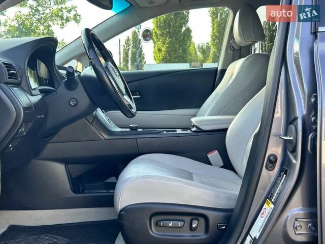 Лексус РХ 2014 в Одессе на Automoto.ua Серый Лексус РХ, объемом двигателя 3.46 л и пробегом 260 тыс. км за 18800 $, фото 16 на Automoto.ua