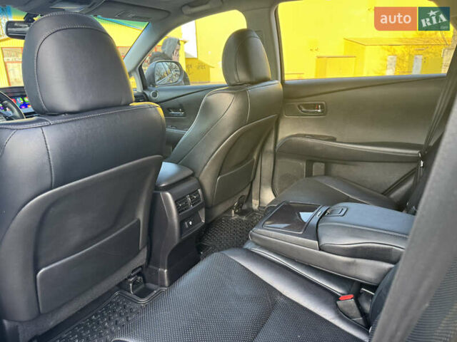 Серый Лексус РХ, объемом двигателя 3.5 л и пробегом 204 тыс. км за 20500 $, фото 14 на Automoto.ua