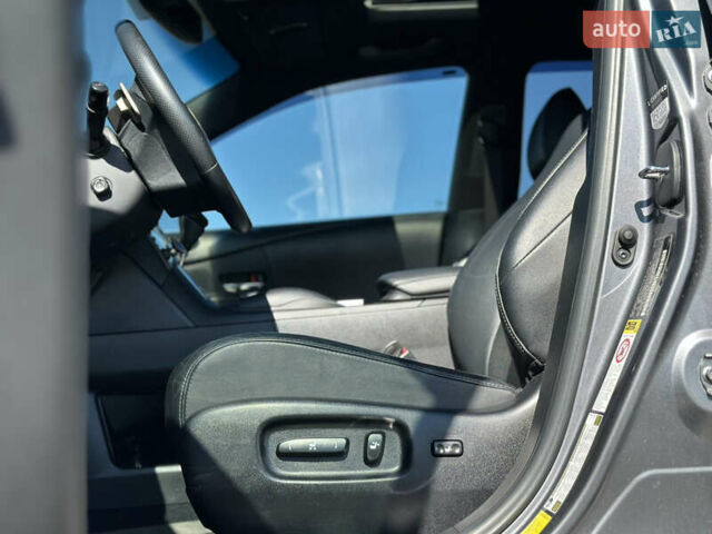 Серый Лексус РХ, объемом двигателя 3.46 л и пробегом 145 тыс. км за 28000 $, фото 21 на Automoto.ua