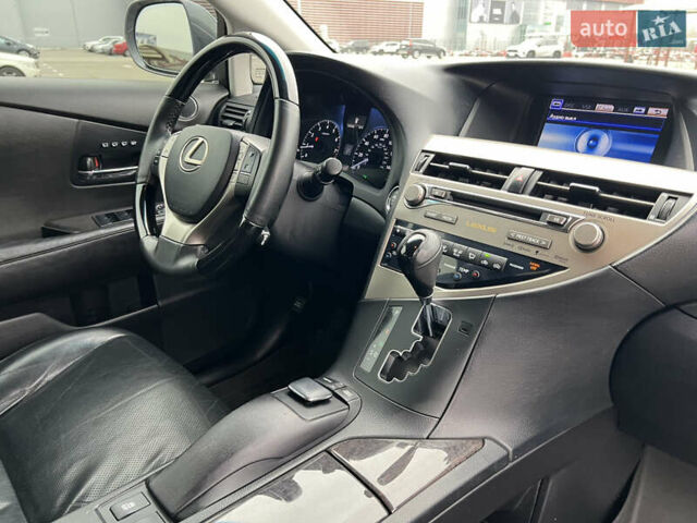 Серый Лексус РХ, объемом двигателя 3.46 л и пробегом 187 тыс. км за 19700 $, фото 18 на Automoto.ua
