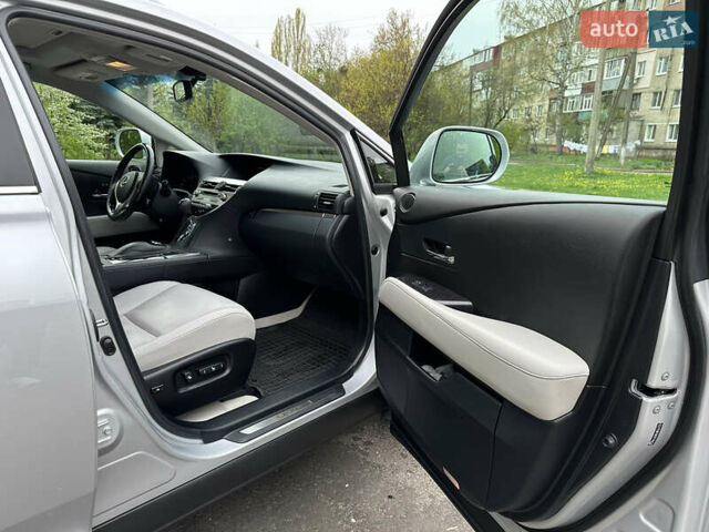 Серый Лексус РХ, объемом двигателя 3.5 л и пробегом 103 тыс. км за 25800 $, фото 16 на Automoto.ua