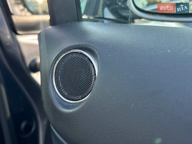 Лексус РХ 2014 в Одессе на Automoto.ua Серый Лексус РХ, объемом двигателя 3.46 л и пробегом 260 тыс. км за 18800 $, фото 39 на Automoto.ua