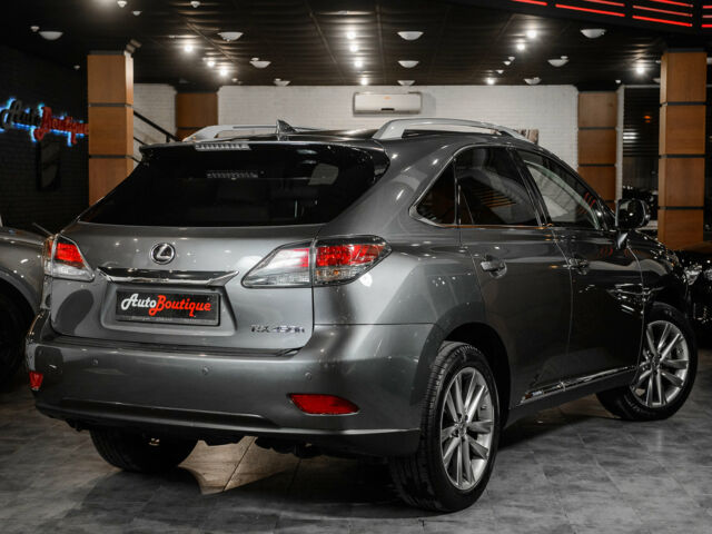 Сірий Лексус РХ, об'ємом двигуна 35 л та пробігом 80 тис. км за 31000 $, фото 6 на Automoto.ua
