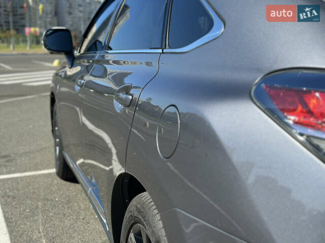 Серый Лексус РХ, объемом двигателя 3.46 л и пробегом 145 тыс. км за 28000 $, фото 7 на Automoto.ua