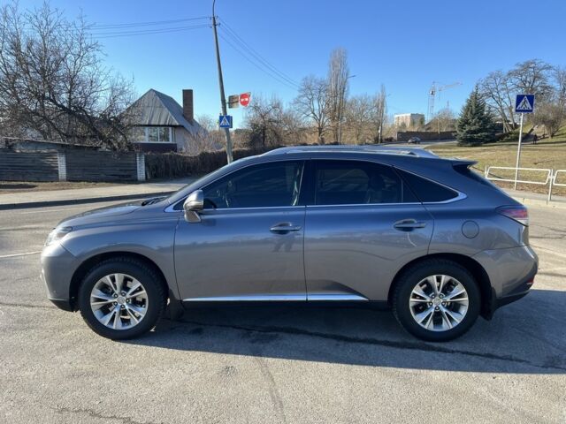 Серый Лексус РХ, объемом двигателя 3.5 л и пробегом 120 тыс. км за 23499 $, фото 1 на Automoto.ua