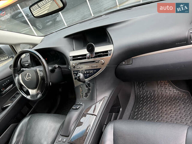 Серый Лексус РХ, объемом двигателя 3.5 л и пробегом 190 тыс. км за 22200 $, фото 15 на Automoto.ua