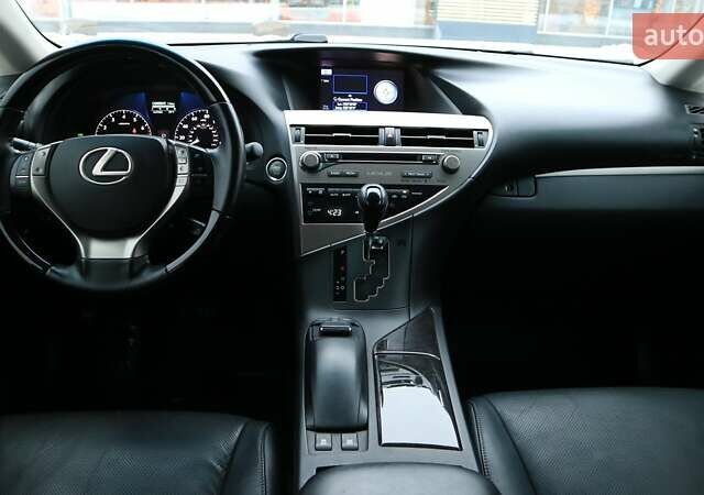 Серый Лексус РХ, объемом двигателя 3.46 л и пробегом 169 тыс. км за 19407 $, фото 7 на Automoto.ua
