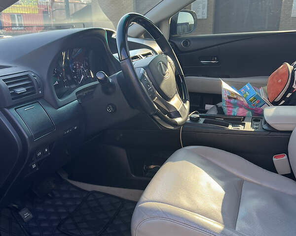 Серый Лексус РХ, объемом двигателя 3.5 л и пробегом 109 тыс. км за 20000 $, фото 16 на Automoto.ua