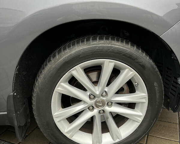 Серый Лексус РХ, объемом двигателя 3.5 л и пробегом 190 тыс. км за 22200 $, фото 10 на Automoto.ua