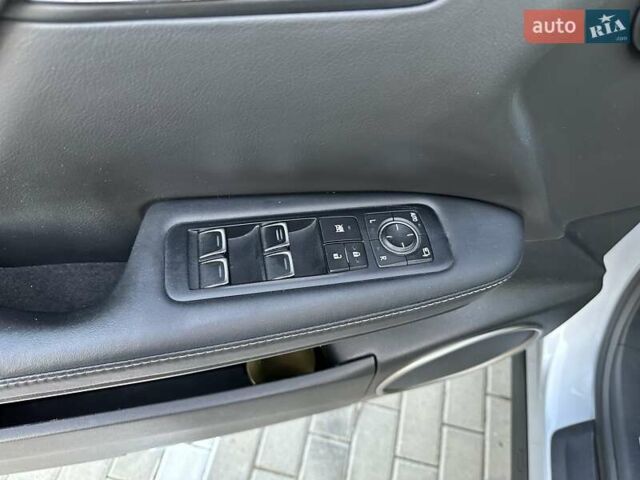 Сірий Лексус РХ, об'ємом двигуна 3.46 л та пробігом 122 тис. км за 34500 $, фото 46 на Automoto.ua