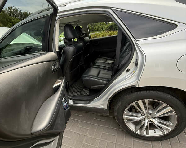Сірий Лексус РХ, об'ємом двигуна 3.5 л та пробігом 222 тис. км за 21500 $, фото 17 на Automoto.ua