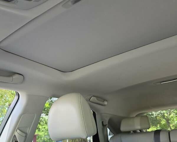 Серый Лексус РХ, объемом двигателя 3.46 л и пробегом 205 тыс. км за 29500 $, фото 11 на Automoto.ua