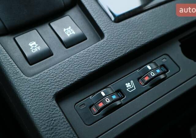 Серый Лексус РХ, объемом двигателя 3.46 л и пробегом 169 тыс. км за 19407 $, фото 18 на Automoto.ua