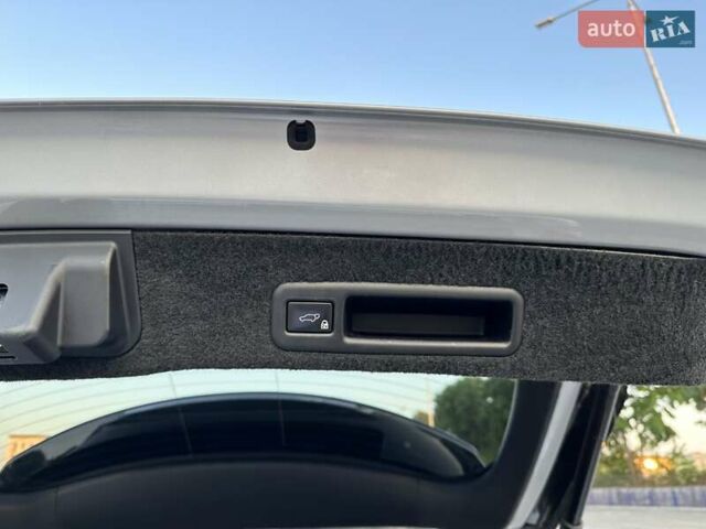 Сірий Лексус РХ, об'ємом двигуна 3.46 л та пробігом 122 тис. км за 34500 $, фото 50 на Automoto.ua