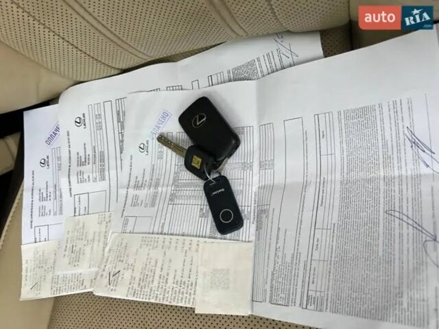 Сірий Лексус РХ, об'ємом двигуна 3.46 л та пробігом 133 тис. км за 30000 $, фото 26 на Automoto.ua